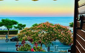 Hice Room Lungomare Fronte Mare