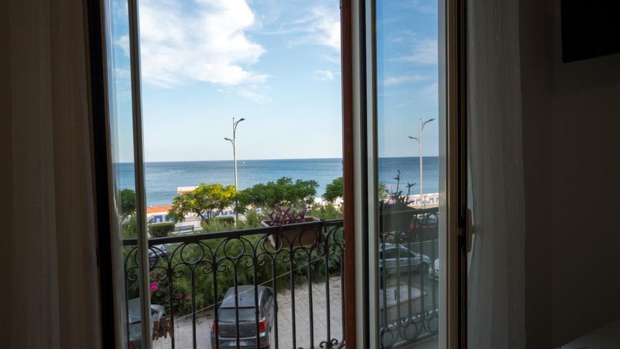 Hice Room Lungomare Fronte Mare Catanzaro Esterno foto