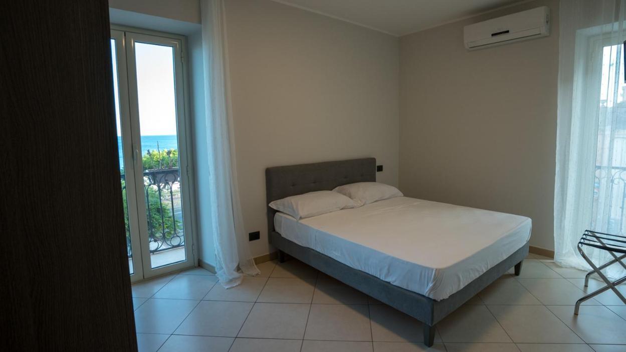 Hice Room Lungomare Fronte Mare Catanzaro Esterno foto