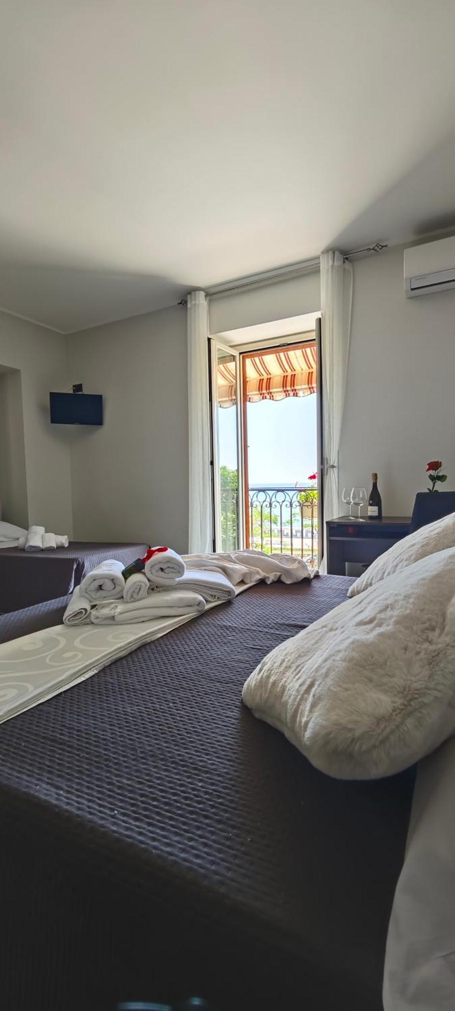 Hice Room Lungomare Fronte Mare Catanzaro Esterno foto